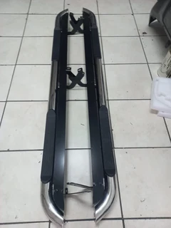 Toyota Hilux GT6 side step double cab for sale. leave your whatsapp number if interested.