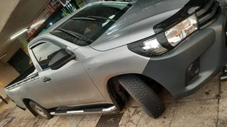 Toyota Hilux GT6 side step double cab for sale. leave your whatsapp number if interested.