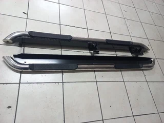Toyota Hilux GT6 side step double cab for sale. leave your whatsapp number if interested.