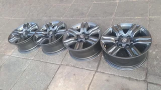 17 Inch Toyota Hilux Gd6(D4D & Fortuner) rims 4 sale. Leave your whatsapp number if interested.