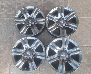 17 Inch Toyota Hilux Gd6(D4D &amp; Fortuner) rims 4 sale. Leave your whatsapp number if interested.