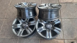 17 Inch Toyota Hilux Gd6(D4D &amp; Fortuner) rims 4 sale. Leave your whatsapp number if interested.