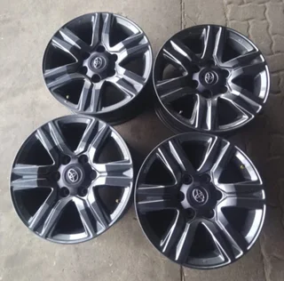 17 Inch Toyota Hilux Gd6(D4D &amp; Fortuner) rims 4 sale. Leave your whatsapp number if interested.