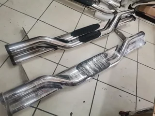 Original Toyota Hilux D4D Rear Step bumper 4 sale. Leave your whatsapp number if interested