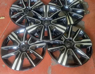  14-inch Renault Kwid wheel covers. Leave your whatsapp number if interested for pricing.