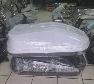  Universal Roof storage box. Leave your whatsapp number if interested. First come, first served.