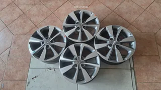  16-inch Hyundai (i20, Ascent) mag rims, 4x100 pcd. Leave your whatsapp number if interested