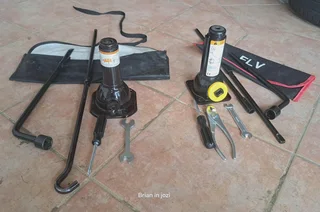 ✅️GWM and Quantum hydraulic bottle jacks. Leave your whatsapp number if interested