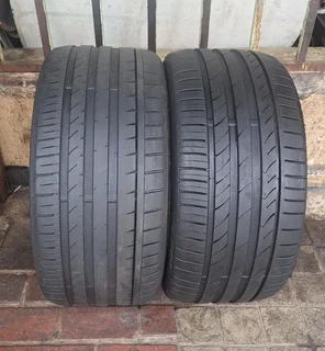  255/30R19 normal tires for sale. Leave your whatsapp number if interested.
