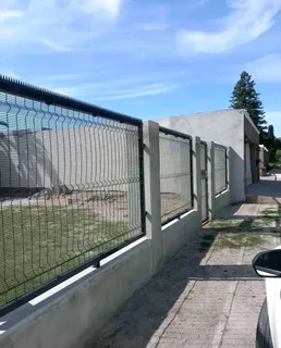 We do clear view fencing 0679057589