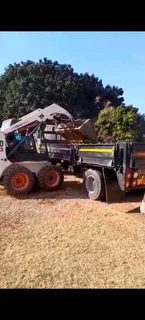 4 TON TRUCK AND BOBCAT HIRE