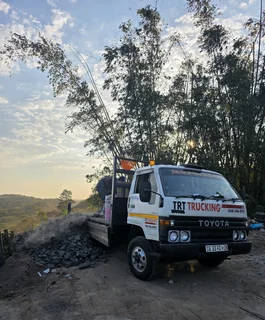 4 Ton Trucks Rubble Removal