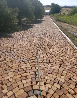 Paving installation