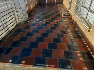 Paving installation