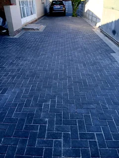 Paving and artificial grass installation