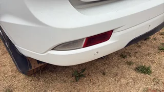 Chevrolet trailblazer left bumper reflector