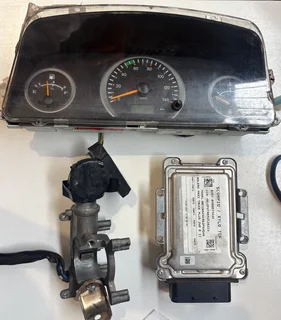 Mahindra bolero maxitruck plus  2.5 lockset