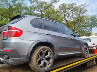 2011 bmw x5 e70 3L stripping for spares