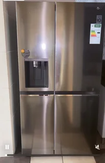 Door in door LG Fridge - Ad posted by Dikeledi Phihlela