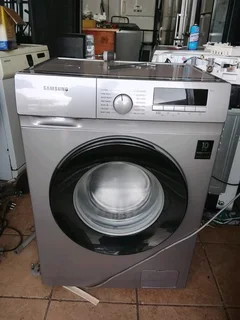 Washing Machines And Fridges Repair On Spot.