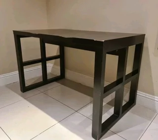Modern Desk