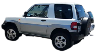 Mitsubishi pajero IO 4X4  3 door