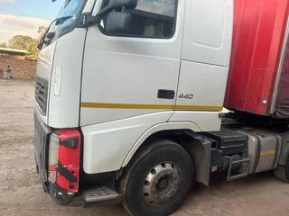 MASSIVE SALE – 2010 Volvo FH 440 Double Axle Truck Ready For Work