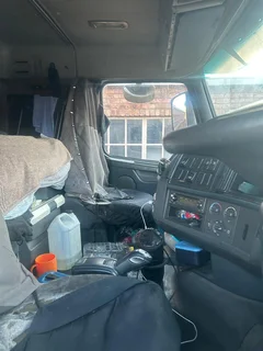 MASSIVE SALE – 2010 Volvo FH 440 Double Axle Truck Ready For Work