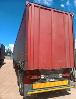 Massive Sale: 2018 PayLoader Tautliner – Clean &amp; Ready for Work