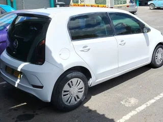 2017 Volkswagen Up! Hatchback