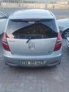 Black fraiday special 2013 Hyundai i10 Sedan