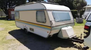 1986 - Ad posted by Noorjehan Hoosen