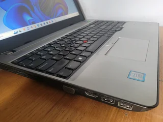 Lenovo E570 - 7th gen i5/8gb/500gb