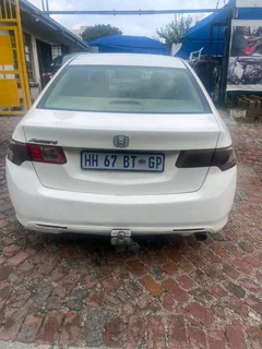Honda Accord 2010 Automatic 2.0L