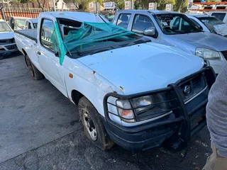 Nissan Hardbody 2.4 12valve Stripping