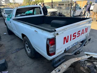 Nissan Hardbody 2.4 12valve Stripping