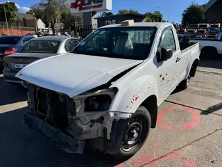 Isuzu kb250c Stripping