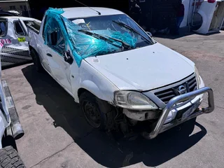 Nissan Np200 1.6 8v Stripping