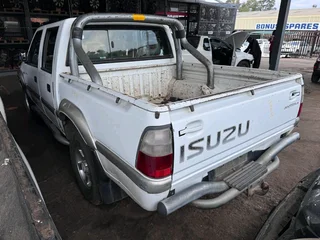 Isuzu Kb300 LX D/C Stripping
