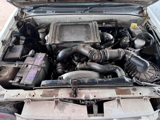 Isuzu Kb300 LX D/C Stripping