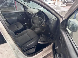 Np200 1.6 8 valve Stripping