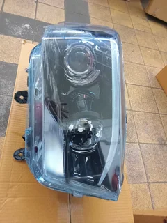 S-Series Projector Type White Indicator Headlights