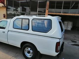 NISSAN NP300 SINGLE CAB TOPCAP CANOPY