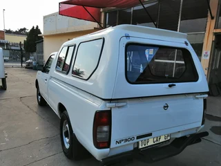 NISSAN NP300 SINGLE CAB TOPCAP CANOPY