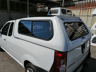 Nissan Np200 With Windows Top Cap Canopies