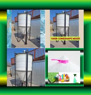 Cone shape detergent mixing machine, very good condition with speed control, come shape for easier d