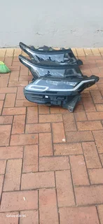 Range rover svr headlights