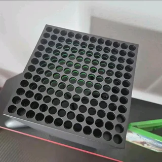 Xbox series X 1 TB Black comes with 2 controllers and one Game