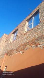 Aluminum door and windows