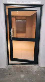 Aluminum gate&amp;door